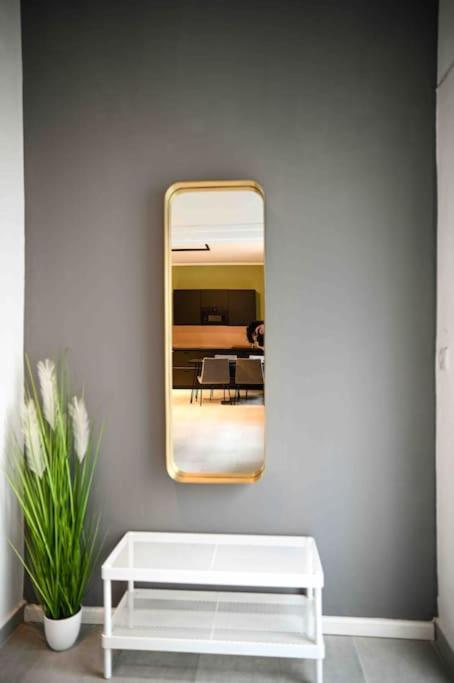 Moderne In Ruhiger Umgebung Nahe Messe Apartamento Berlim